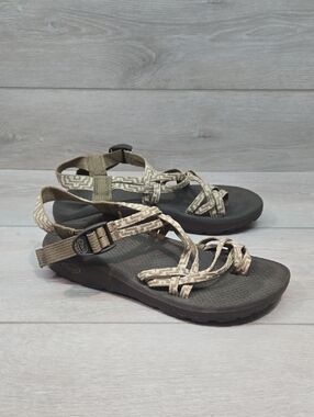 Chaco Women’s Loop Toe Outdoor Strap Hiking Sandals Shoes Sz 10